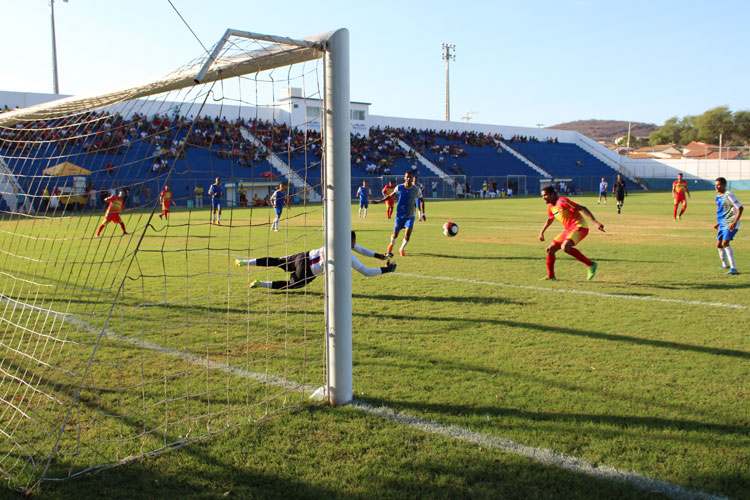 Intermunicipal 2018: Brumado 3x0 Uruçuca, com direito a olé da torcida