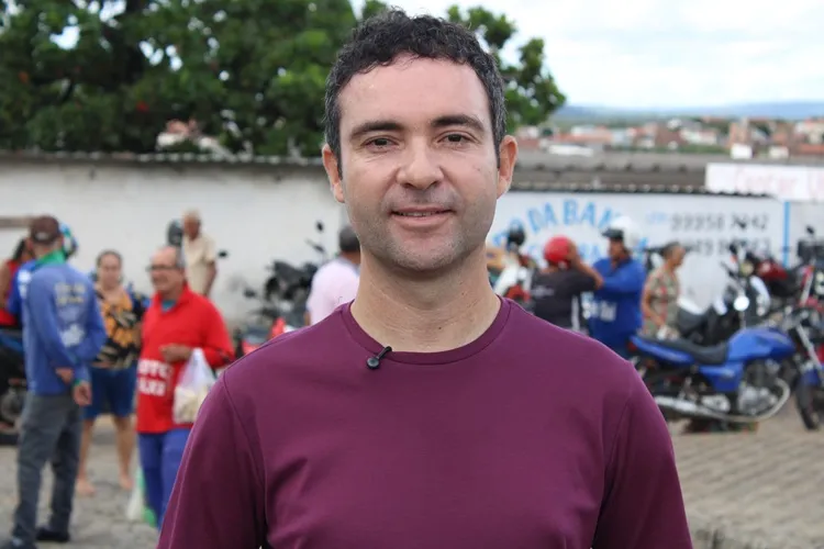 Com 36 obras em andamento, prefeito Fabrício Abrantes lança o PAC-B em Brumado