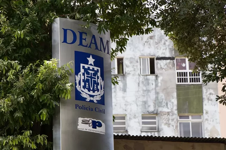 Lula sanciona funcionamento 24 horas de delegacias da mulher