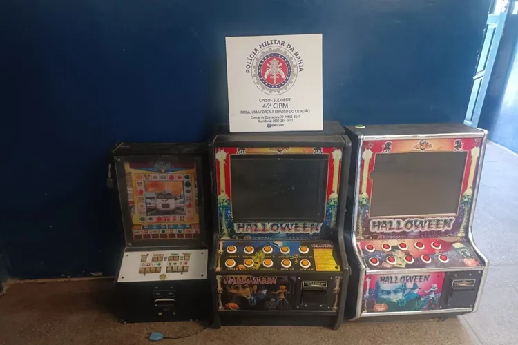 Empresário é detido com máquinas de azar em restaurante de Livramento de Nossa Senhora