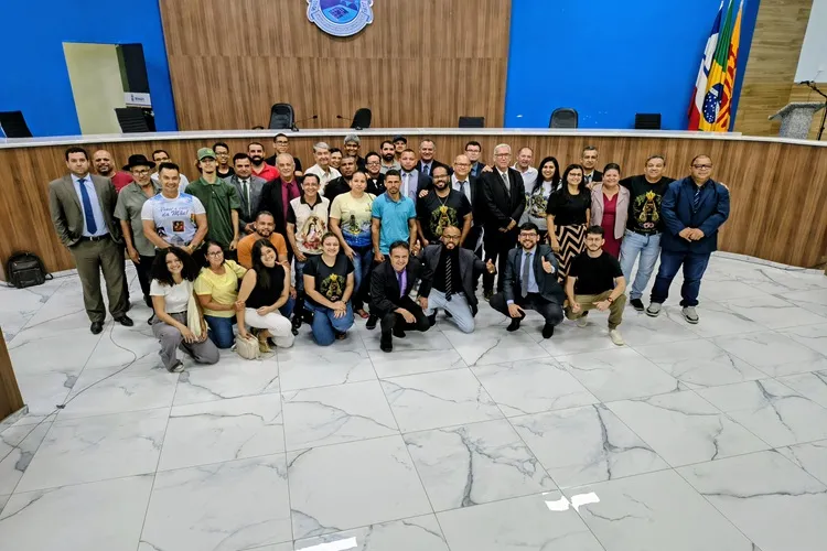 Brumado: Católicos celebram doação de terreno para ampliação da Igreja São Cristóvão