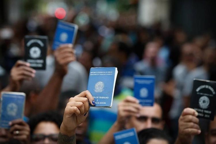 Desemprego na pandemia sobe mais de 20% entre maio e julho, aponta IBGE