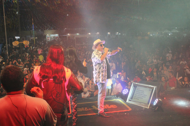 Guanambi: 2º dia do São João do Gurutuba é marcado pela paz e muito forró na Praça do Feijão