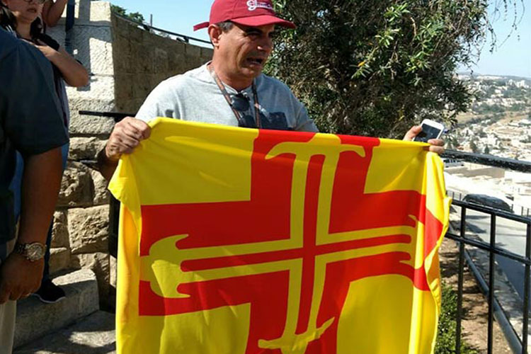 Pastor da Igreja Batista Nova Sião visita Israel e clama por Brumado