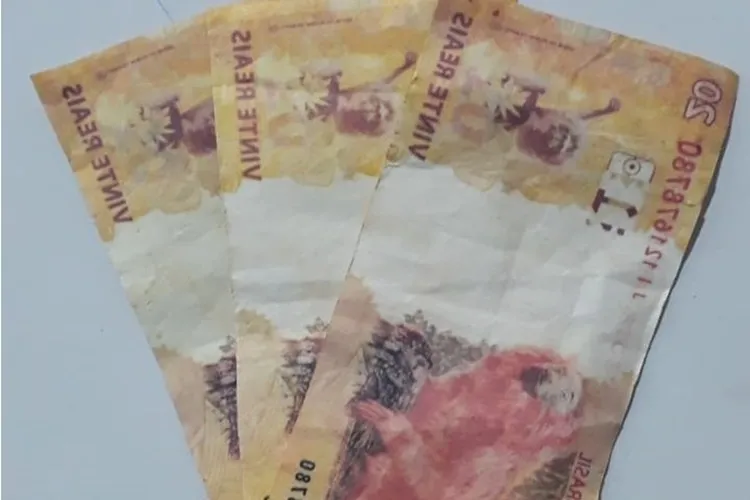 Cédulas falsas e importunação sexual são ocorrências dos festejos de Sant?Ana em Caetité