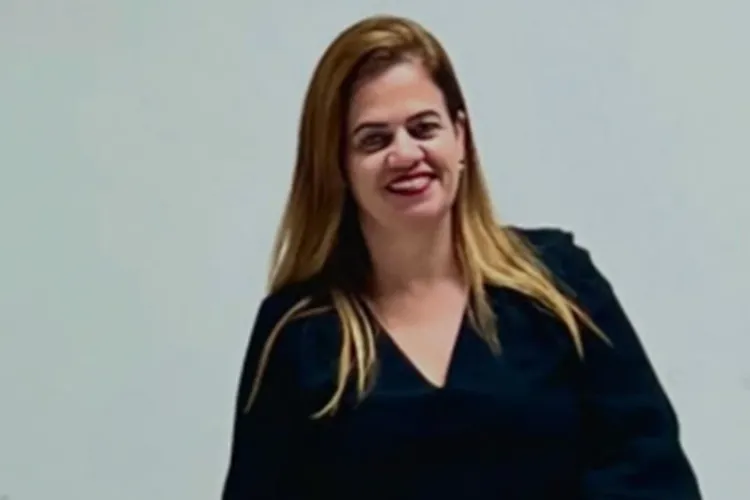 Prefeito gasta R$ 540 mil com festa e deixa hospital fechado em Sebastião Laranjeiras