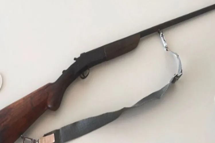 Arma de fogo artesanal é apreendida após ocorrência de ameaça em Macaúbas