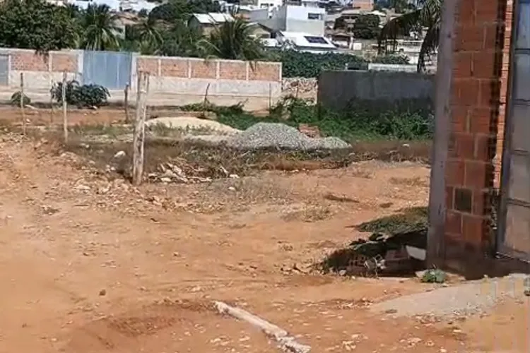 Brumado: Famílias moram no escuro diante da morosidade da Coelba em ligar energia