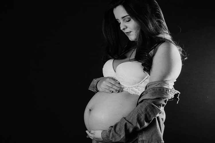 Caculé: Mulher que perde bebê por conta da Covid-19 acusa Hospital e Centro Covid de negligência