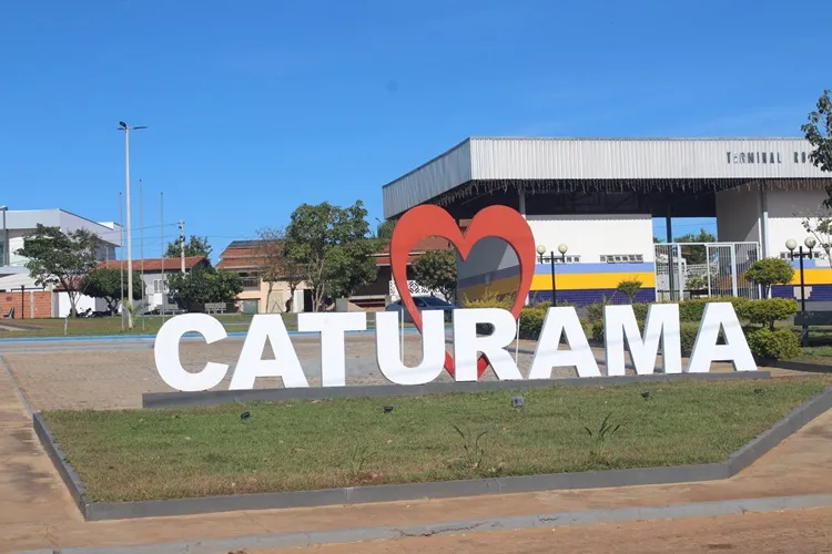 Justiça suspende julgamento de contas de ex-prefeito na Câmara de Caturama