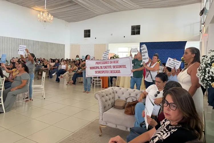 Professores cobram rateio dos precatórios da educação e melhorias nas escolas de Caetité