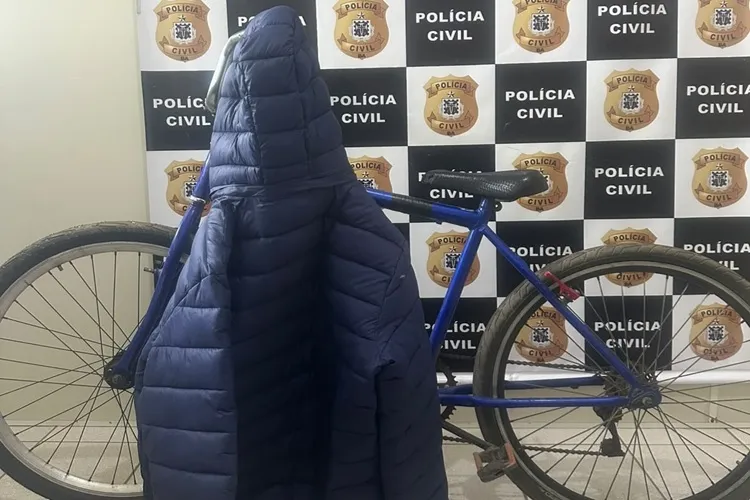 Homem é preso por esfaquear vítima que reagiu a assalto de celular em Vitória da Conquista