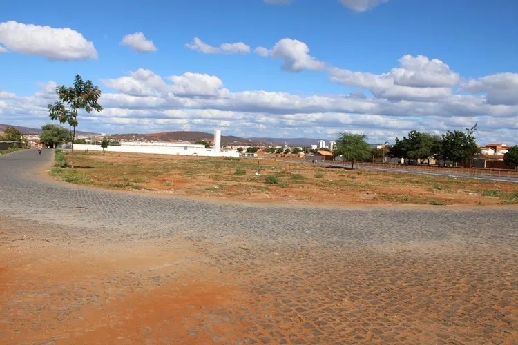 Terras da União serão transformadas em centro de órgãos públicos em Brumado