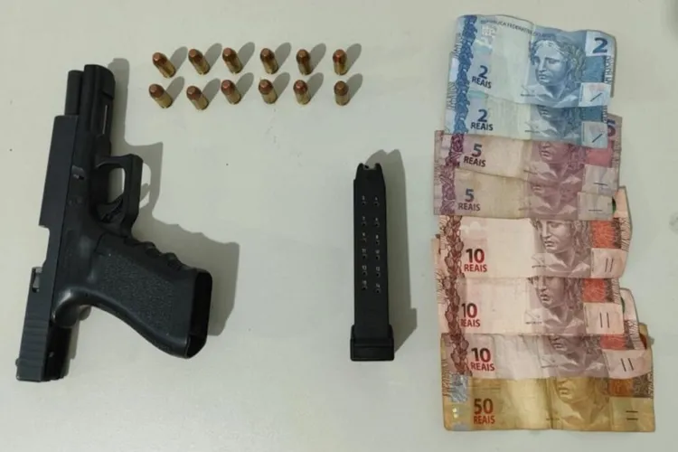 Bom Jesus da Lapa: Homem preso com arma e munições possuía mandado em aberto