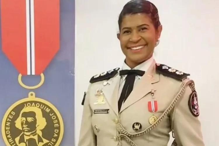Guanambi: Tenente Coronel Gilmara é a primeira mulher a comandar o 17º BPM