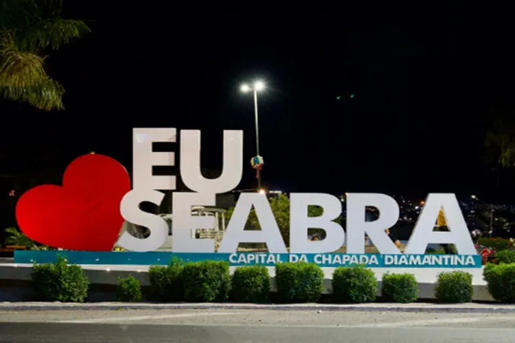 Após 14 anos de ocupação irregular em calçadas, MP cobra plano de ordenamento em Seabra