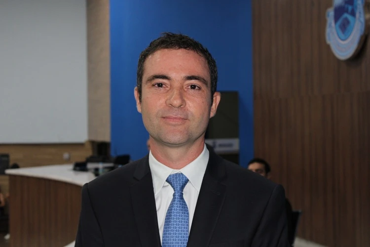 Brumado: Prefeito valoriza parceria com o legislativo em seu primeiro ano de mandato