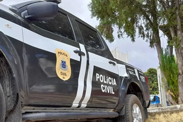 Delegado é preso suspeito de adulterar placa de carro em Vitória da Conquista