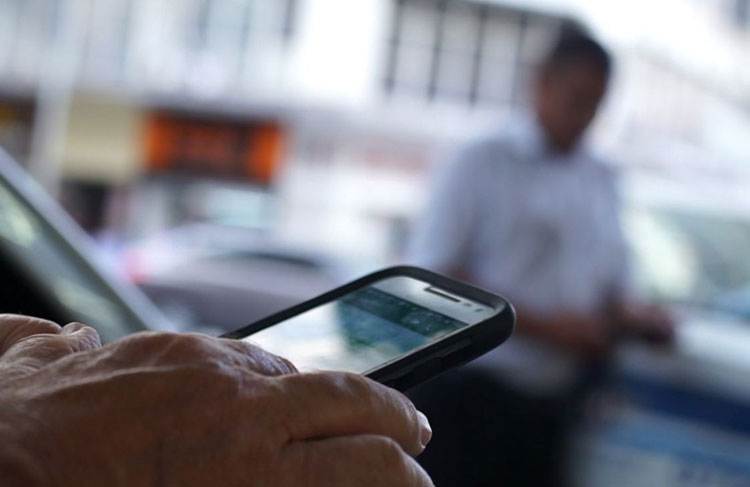 Criminosos 'invadem' redes sociais e aplicam golpes financeiros na Bahia