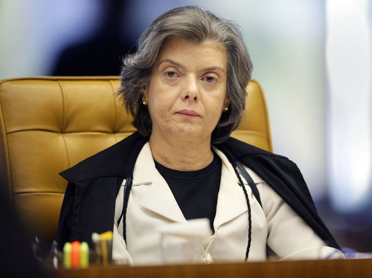 Presidente do STF diz que não cede a pressões para rever prisão após 2ª instância