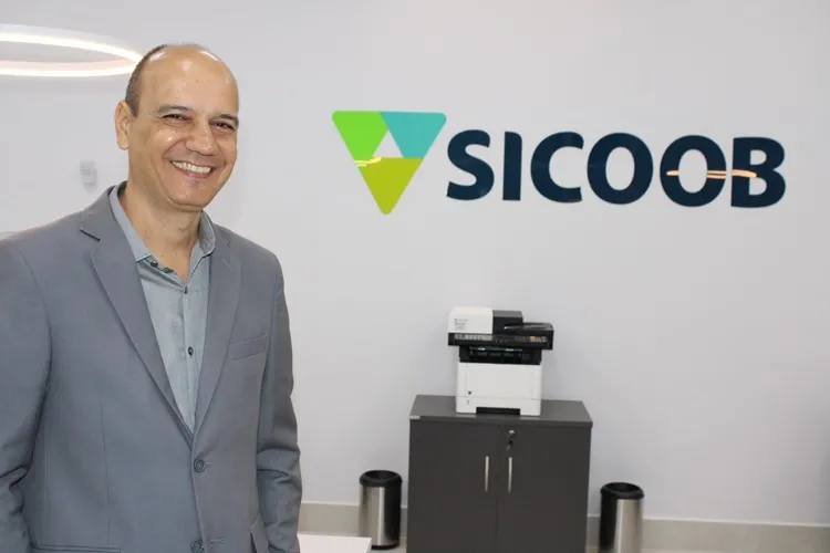 Sicoob reinaugura agência em Brumado