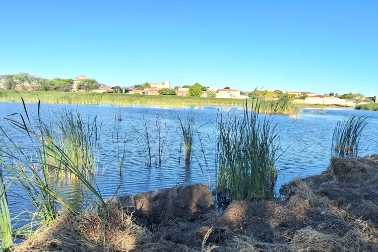 Prefeito de Guanambi vai desapropriar e dar nova destinação à Lagoa de João Amaral
