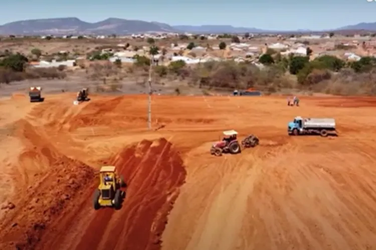 Obras de Supermercado Atacadista são iniciadas em Macaúbas