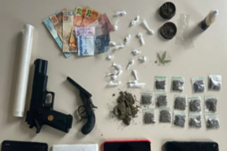 Ação integrada em Mortugaba resulta na apreensão de arma e drogas