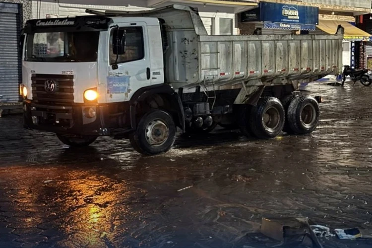 Chuvas: Com famílias desabrigadas, prefeitura vai decretar emergência em Macaúbas