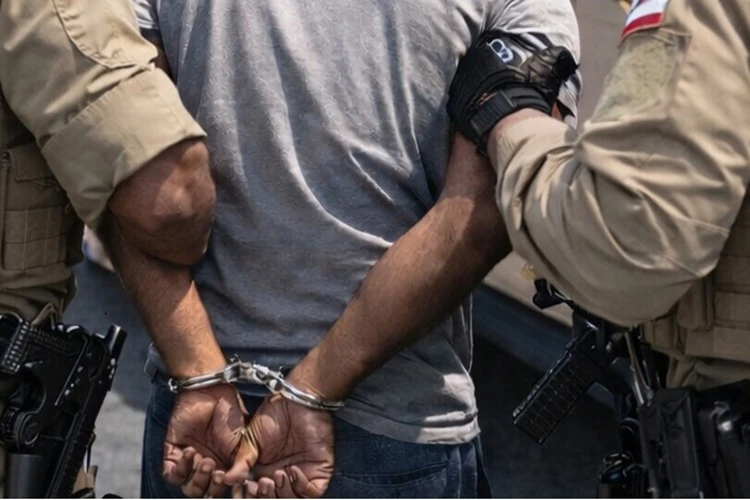 38ª CIPM cumpre mandado de prisão por homicídio em Bom Jesus da Lapa