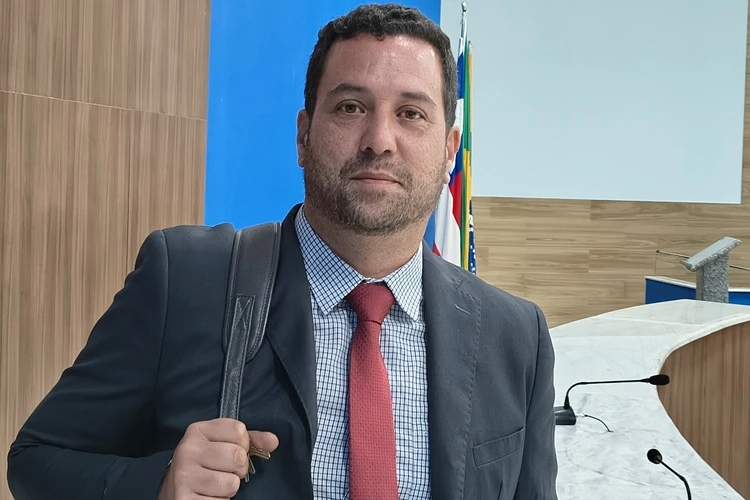 Brumado: Procurador explica retirada de pauta do projeto sobre segurança nas escolas