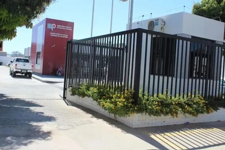 MP-BA firma acordo com Município de Urandi para realização de concurso público