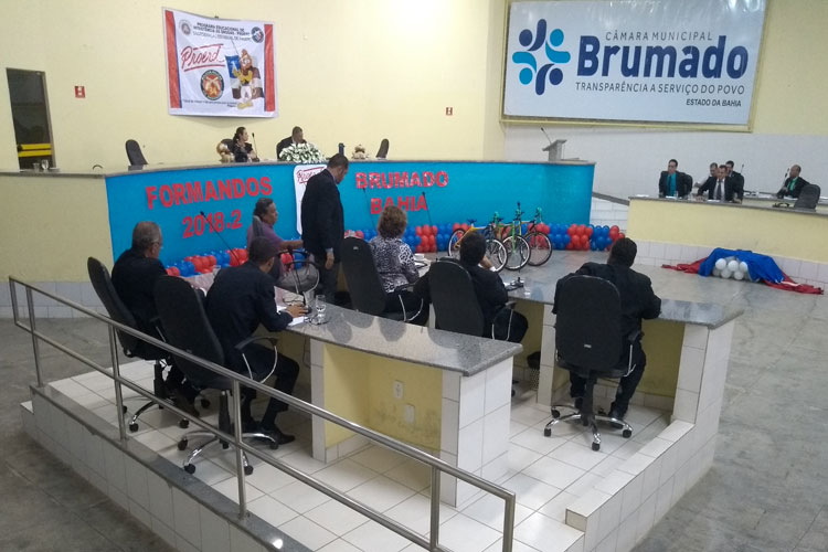 Brumado: Em votação confusa, Câmara aprova projeto de privatização dos serviços de água e esgoto