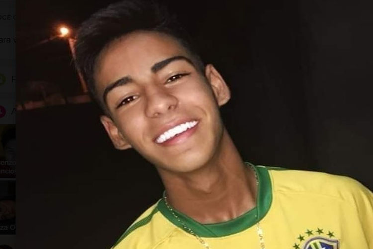 Adolescente de 16 anos morre após sofrer infarto dentro de casa no oeste da Bahia