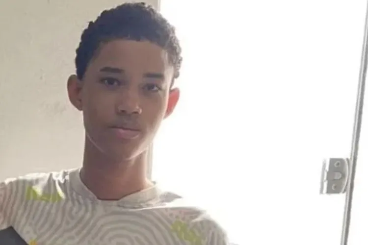 Família busca por adolescente desaparecido há 10 dias em Ilhéus