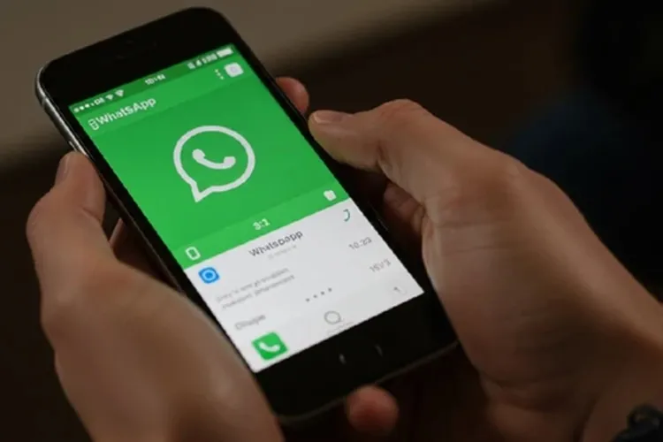 Alunas são condenadas a indenizar professora por ofensas no WhatsApp