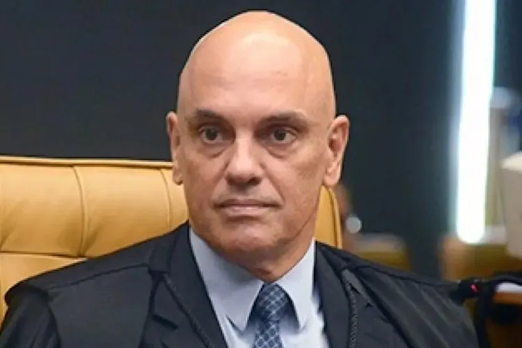 Daniel Vorcaro pagou R$ 50 milhões a escritório de esposa de Alexandre de Moraes com jato e helicóptero
