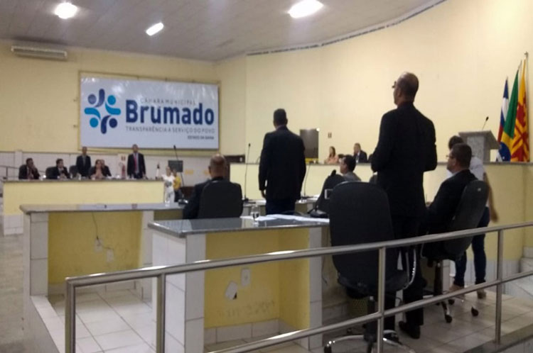 Brumado: Câmara aprova projeto de empréstimo de R$ 5 milhões para climatizar escolas