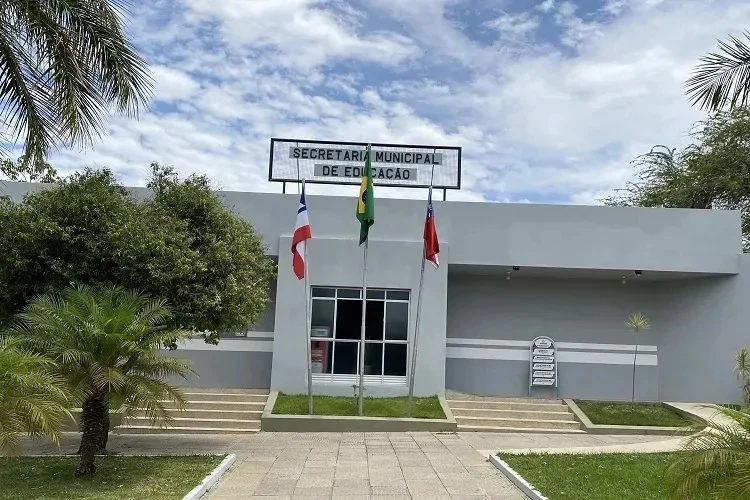 Mãe denuncia falta de vagas na rede municipal de ensino em Guanambi
