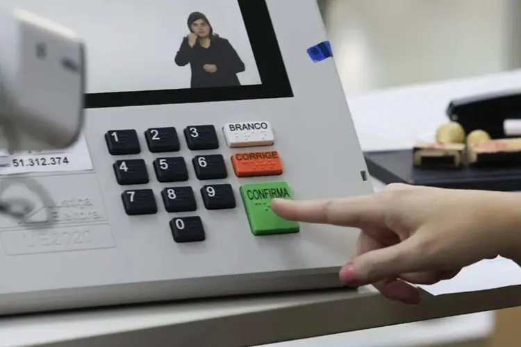 TSE divulga prazo para regularização de título até 3 de dezembro