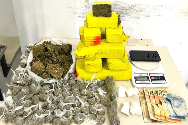 Homem é flagrado com 10 kg de maconha em Vitória da Conquista