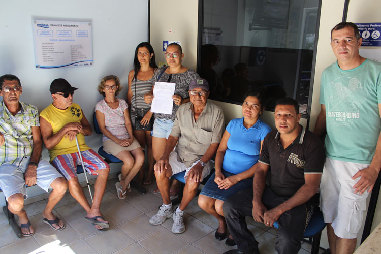 Brumado: Moradores do Dr. Juracy cobram da Embasa regularidade no abastecimento