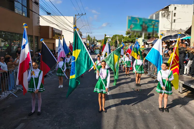 Com foco na história e na união, Brumado celebra o 7 de Setembro com desfile cívico-militar