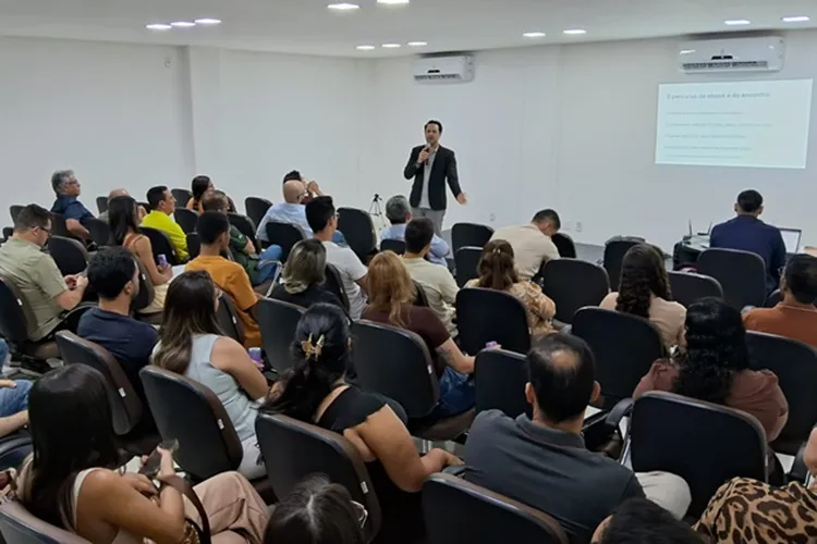 Empresários e empreendedores de Guanambi debatem impactos da reforma tributária