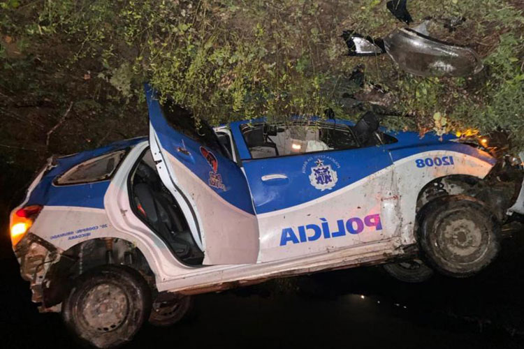 Brumado: Chuva pode ter sido causa de acidente com viatura da polícia civil