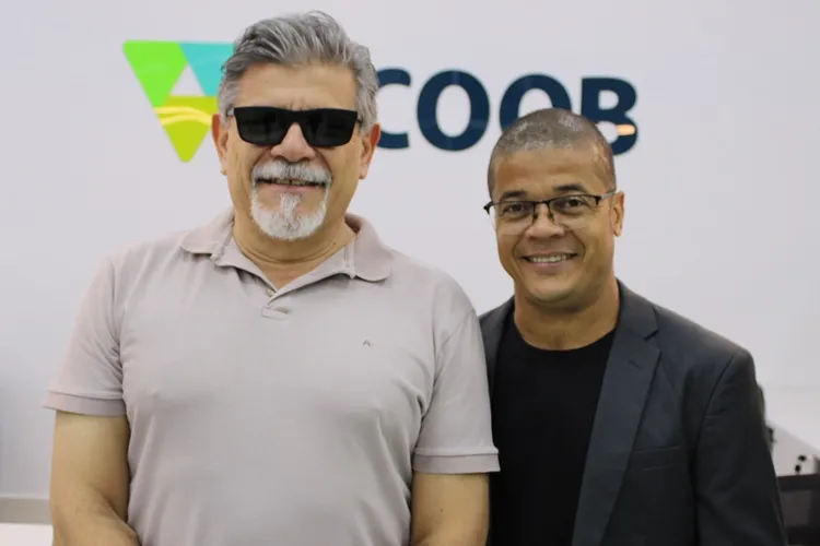 Sicomércio e CDL fazem projeções positivas com agência reinaugurada do Sicoob em Brumado