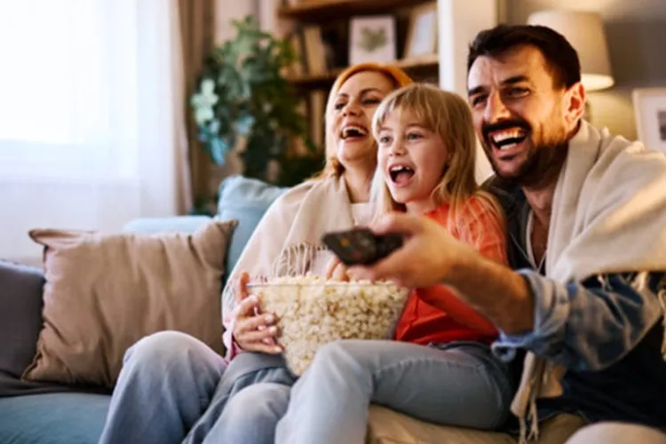 A era do frame perfeito: quando uma única cena de filme engole as redes sociais e dita o ritmo da internet