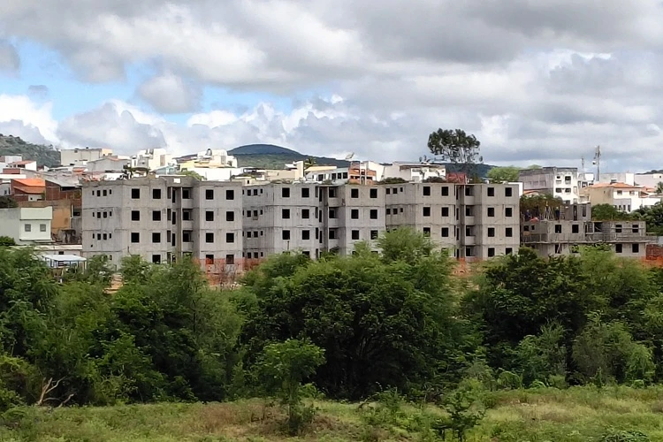 Obras do Minha Casa, Minha Vida avançam em Brumado; cadastro encerra hoje