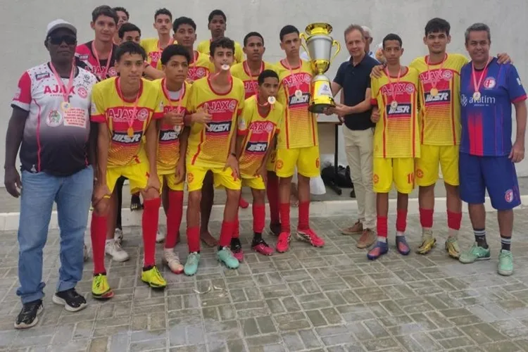 Seleção Sub-15 de Brumado vence zonal regional e garante vaga na fase final da Copa 2 de Julho
