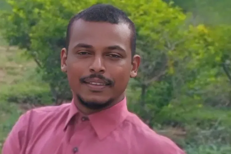 Jovem morre após colidir moto contra poste em Livramento de Nossa Senhora